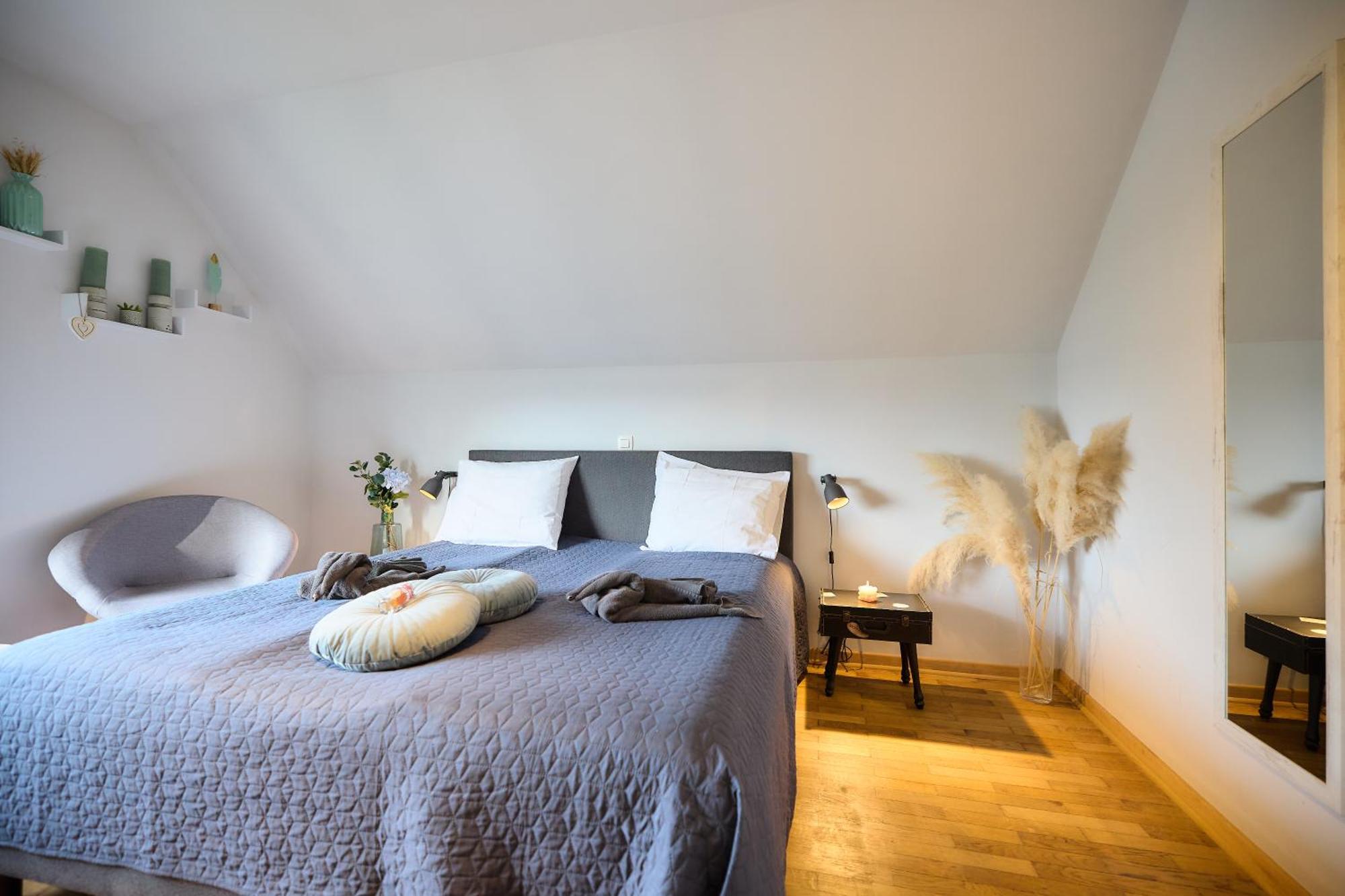 Villa Cecha B&B &Wellness Остенде Екстериор снимка