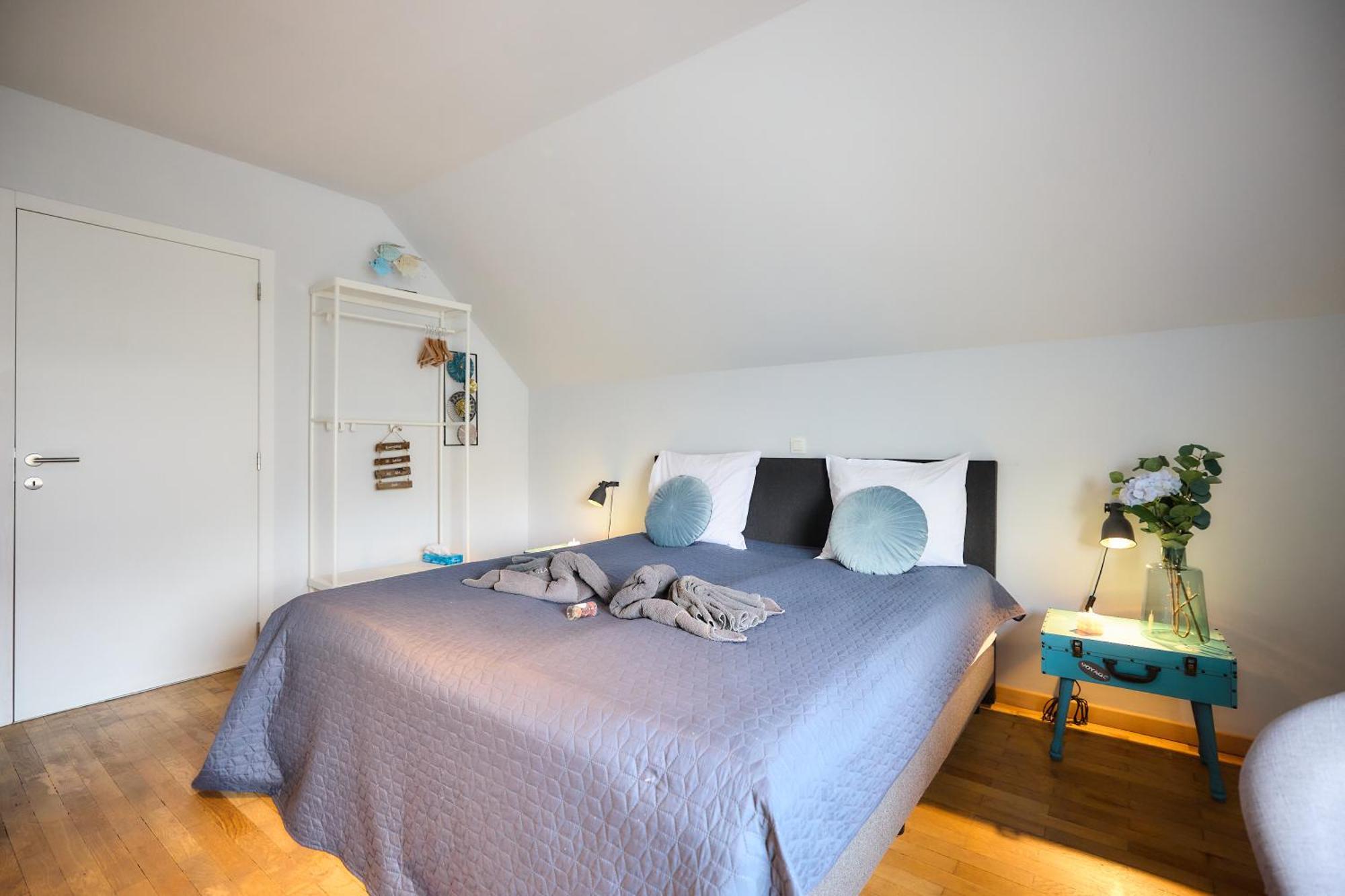 Villa Cecha B&B &Wellness Остенде Екстериор снимка