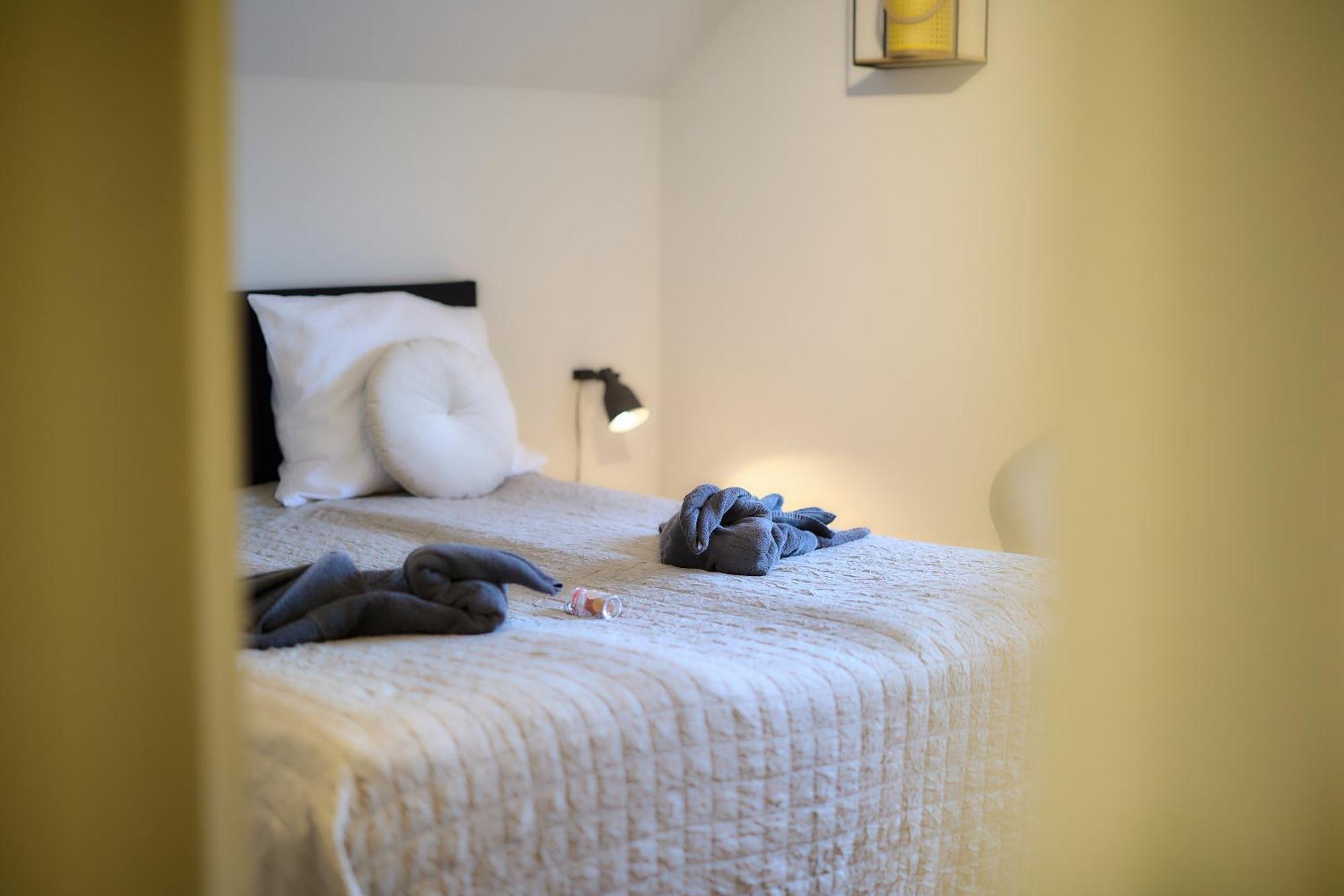 Villa Cecha B&B &Wellness Остенде Екстериор снимка